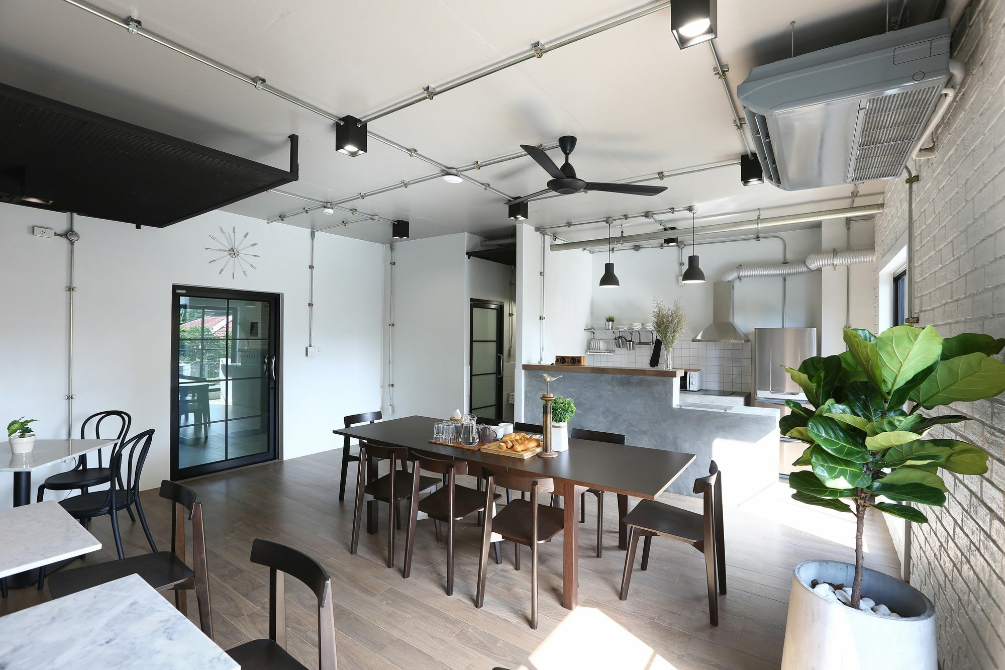 Sukh Serviced Apartment Ban Kho Hong Zewnętrze zdjęcie